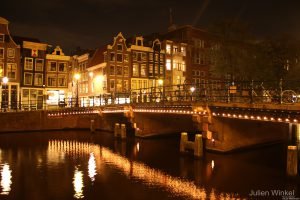 Amsterdam in the night romantic getaway in Amsterdam