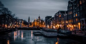 Amsterdam by night shows how romantic Amsterdam is