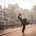 Kissing couple canals Amsterdam