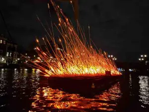 light festival boat amsterdam