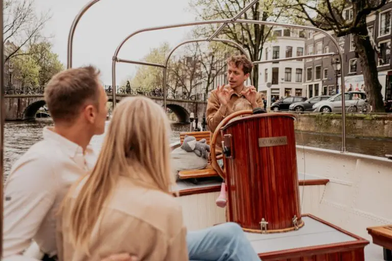 private boat tour amstedam story